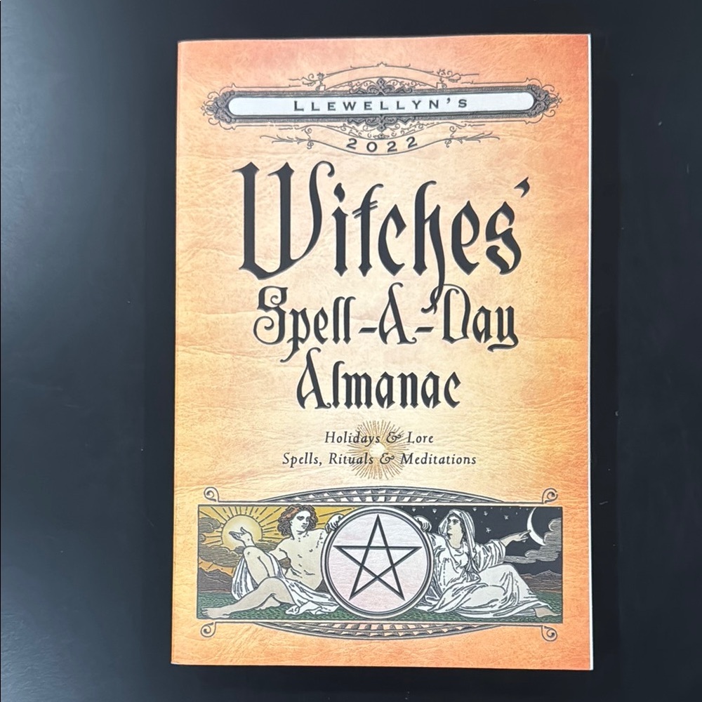 Llewellyn’s 2022 Witches Spell-A-Day Almanac - Softcover Book
